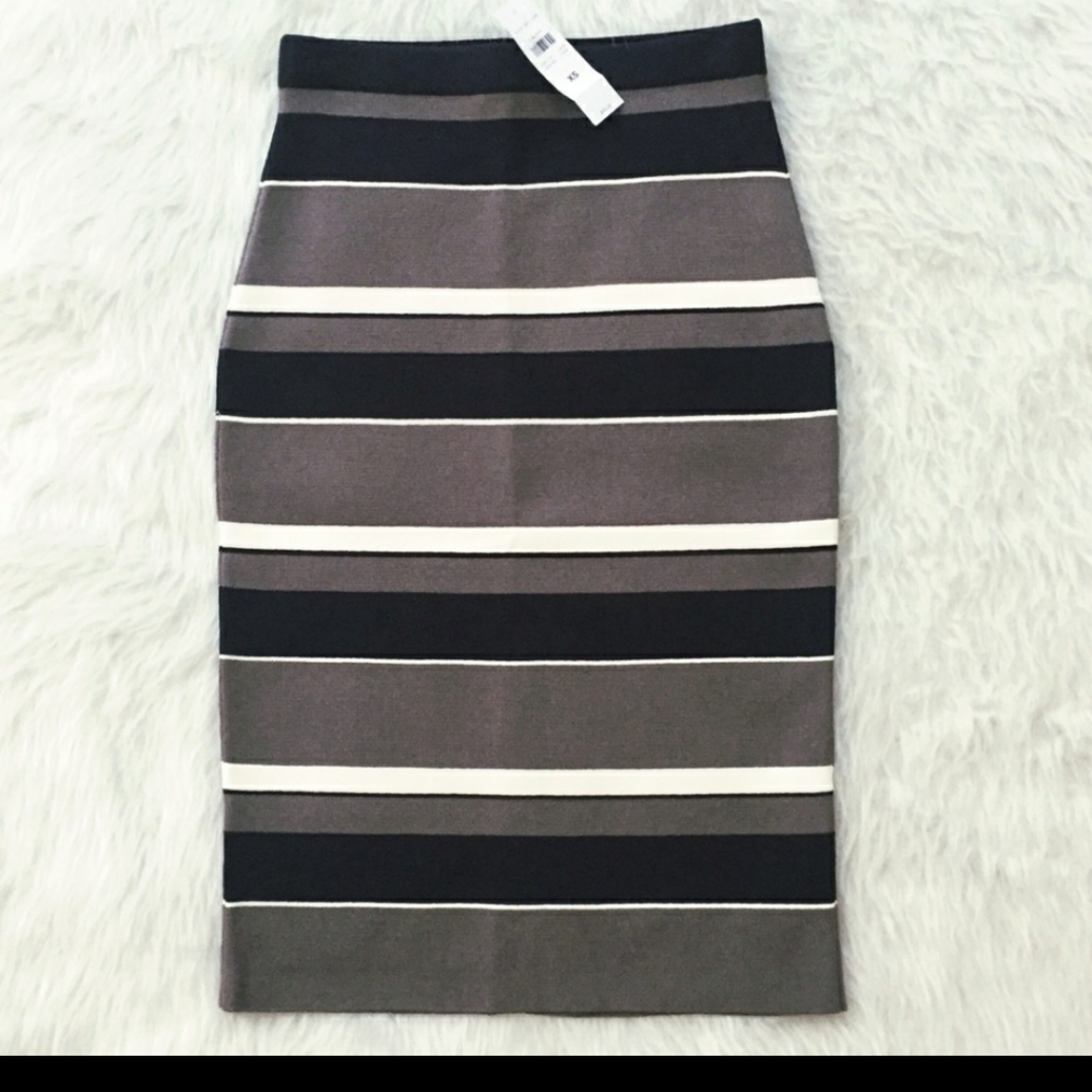 Ann Taylor knit skirt